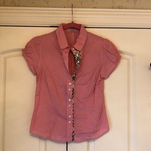 Blush Pink 💕 Burberry bubble sleeve button down